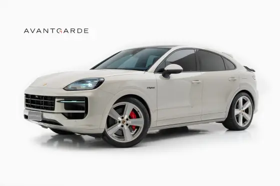 PORSCHE CAYENNE 2024