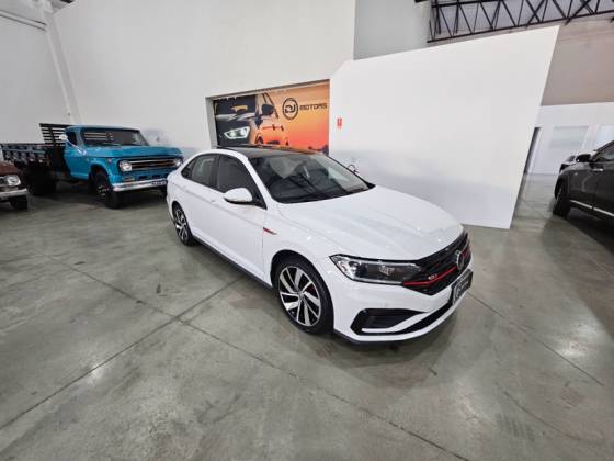 VOLKSWAGEN JETTA 2020