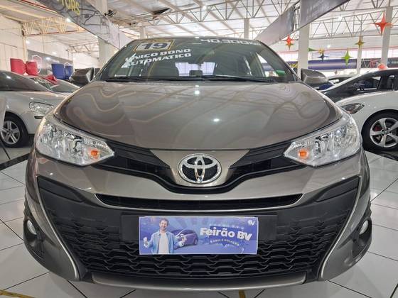 TOYOTA YARIS 2019