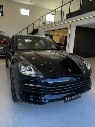 PORSCHE CAYENNE 2023