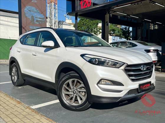 HYUNDAI TUCSON 2018