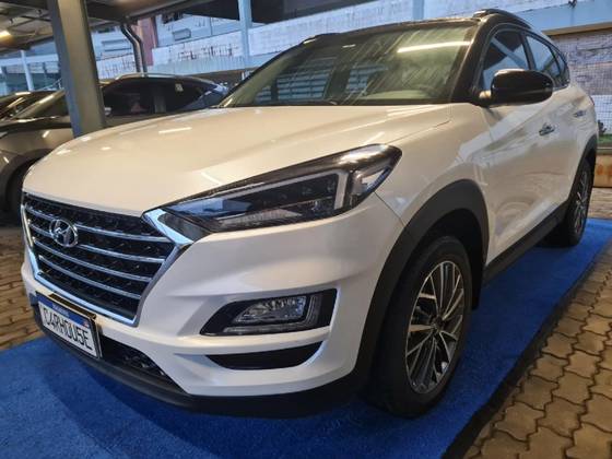 HYUNDAI TUCSON 2025