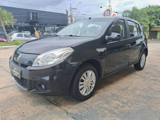 RENAULT SANDERO 2012