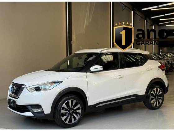 NISSAN KICKS 2017