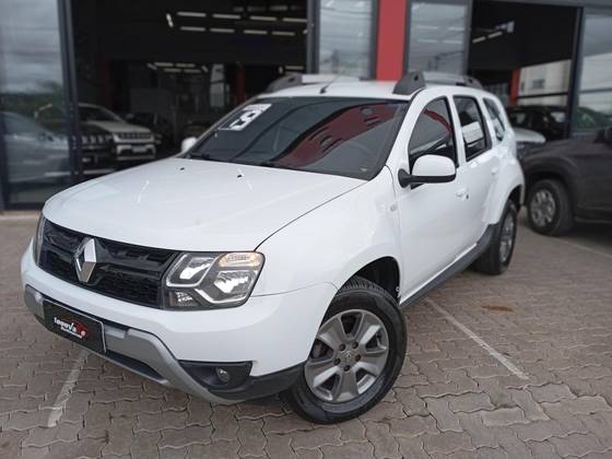 RENAULT DUSTER 2019