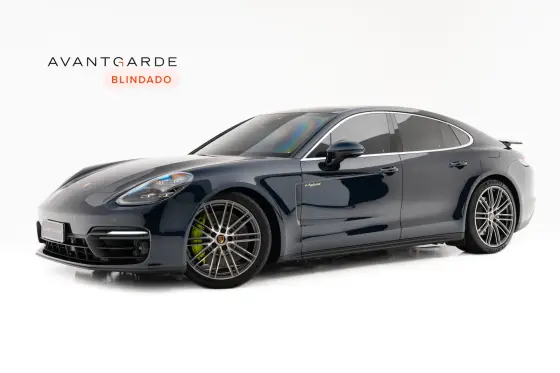PORSCHE PANAMERA 2021