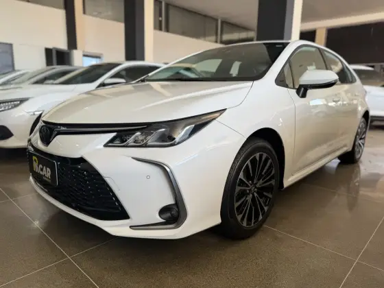 TOYOTA COROLLA 2024