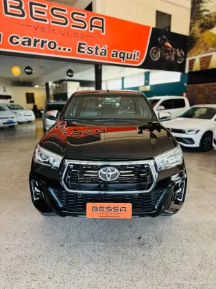 TOYOTA HILUX 2020