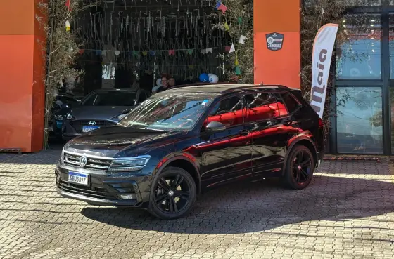 VOLKSWAGEN TIGUAN 2021