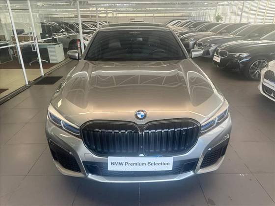 BMW 745Le 2022