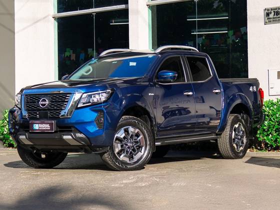 NISSAN FRONTIER 2024
