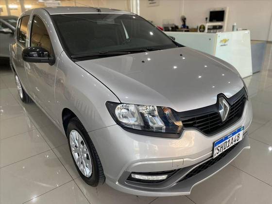 RENAULT SANDERO 2023