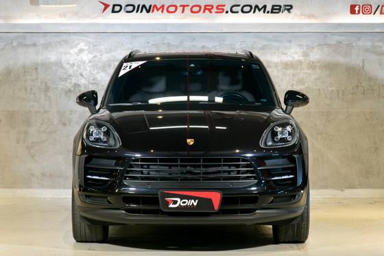 PORSCHE MACAN 2021