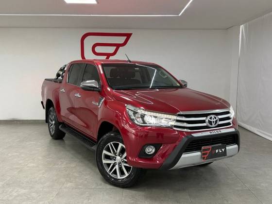 TOYOTA HILUX 2018