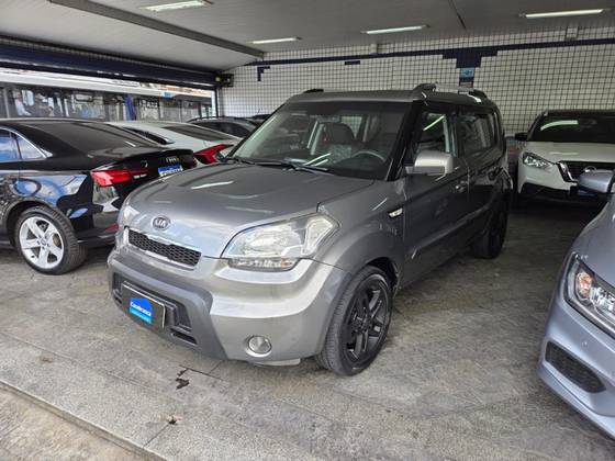 KIA SOUL 2011