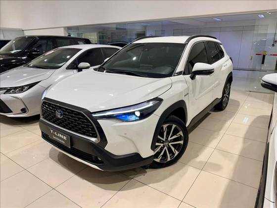 TOYOTA COROLLA CROSS 2024