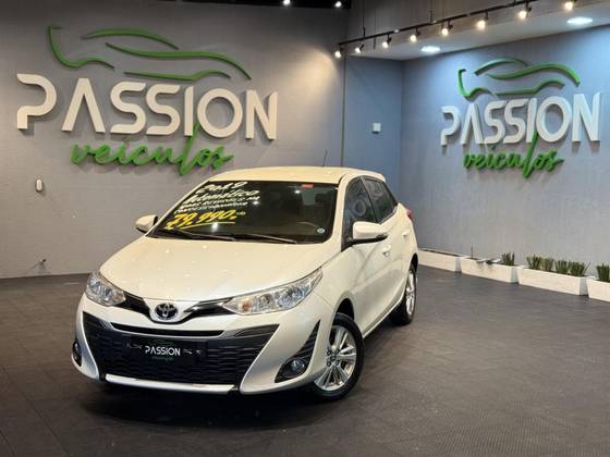 TOYOTA YARIS 2019