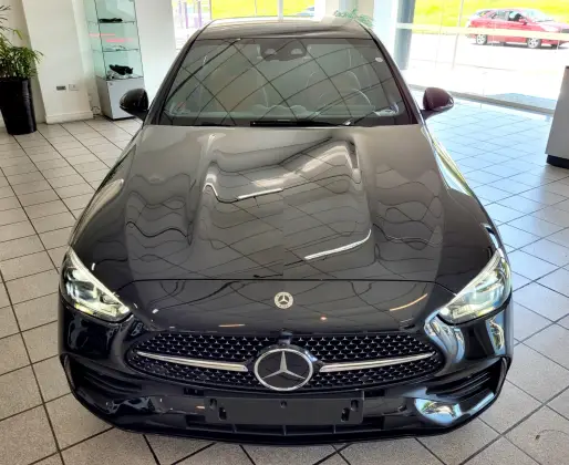 MERCEDES-BENZ C 300 2025