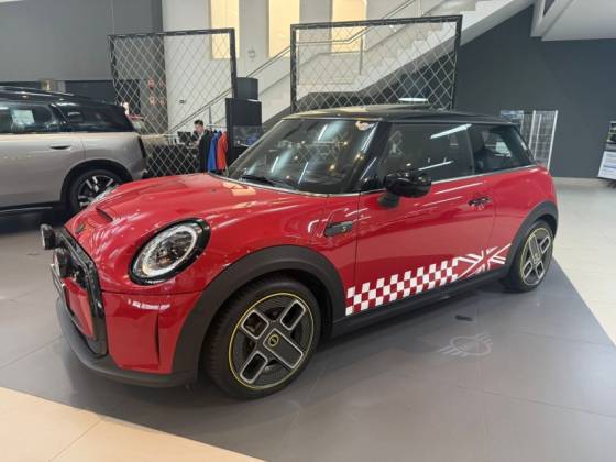 MINI COOPER 2023