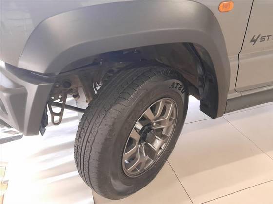 SUZUKI JIMNY 2021