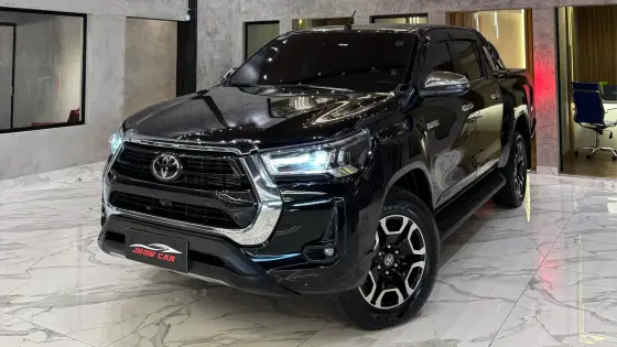 TOYOTA HILUX 2022