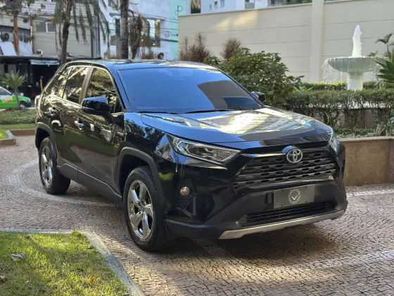 TOYOTA RAV4 2020