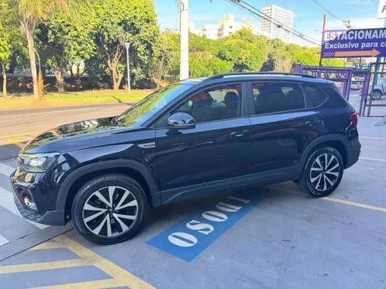 VOLKSWAGEN TAOS 2023