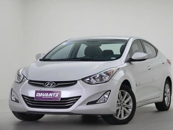 HYUNDAI ELANTRA 2015