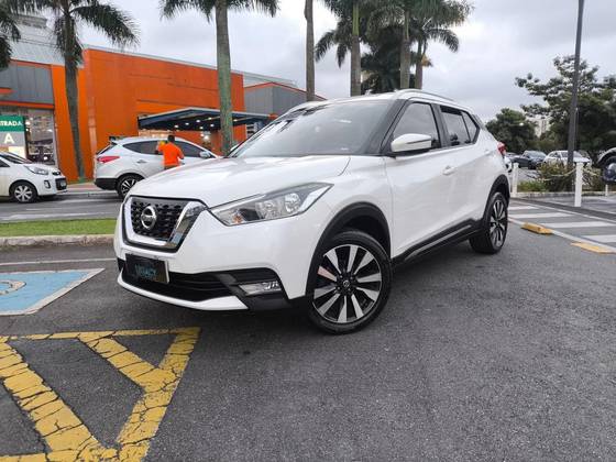 NISSAN KICKS 2018