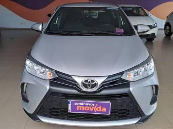 TOYOTA YARIS 2024