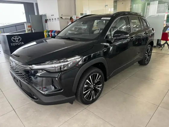TOYOTA COROLLA CROSS 2026