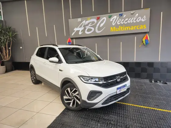 VOLKSWAGEN T-CROSS 2025