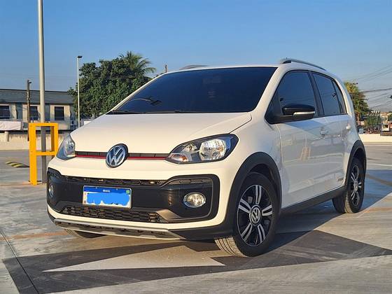 VOLKSWAGEN UP 2021