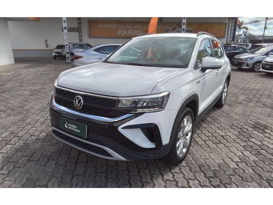VOLKSWAGEN TAOS 2023