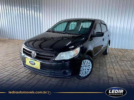 VOLKSWAGEN VOYAGE 2011