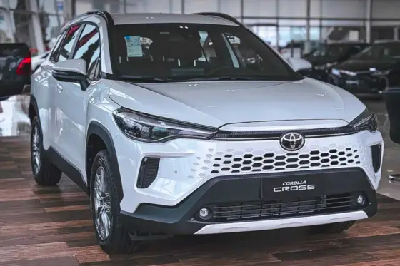 TOYOTA COROLLA CROSS 2026