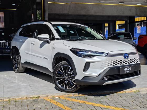 TOYOTA COROLLA CROSS 2026