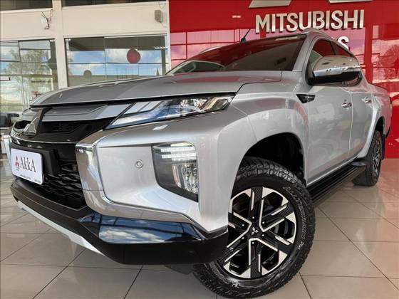 MITSUBISHI L200 TRITON 2023