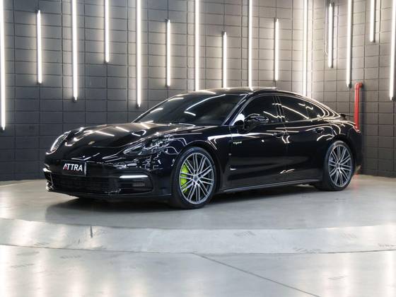 PORSCHE PANAMERA 2020