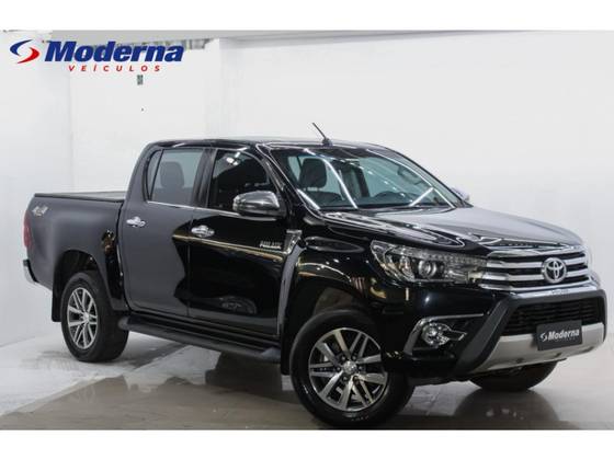 TOYOTA HILUX 2018