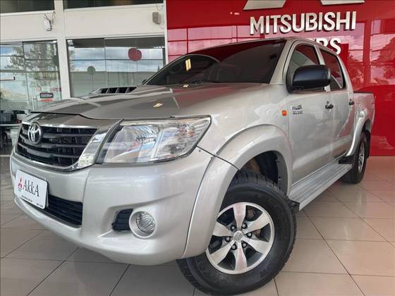 TOYOTA HILUX 2014