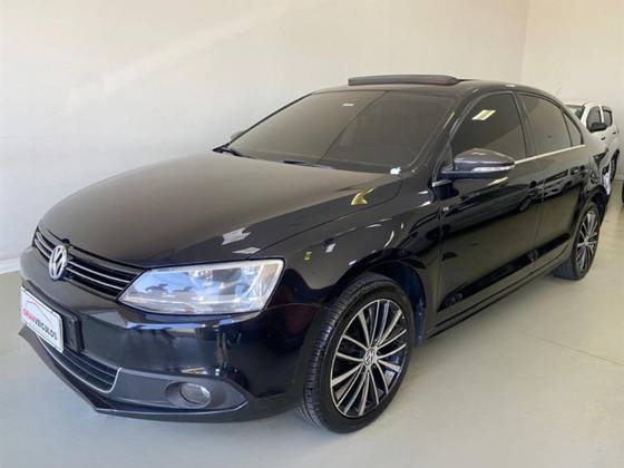 VOLKSWAGEN JETTA 2013