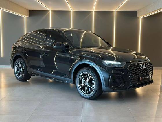 AUDI Q5 2022