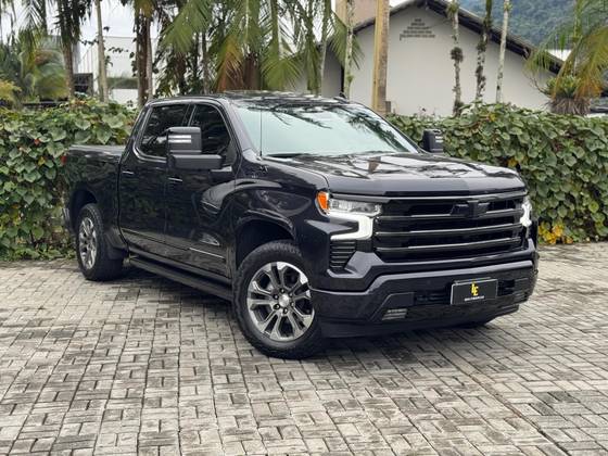 CHEVROLET SILVERADO 2024