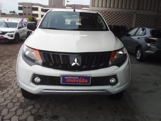 MITSUBISHI L200 TRITON 2023