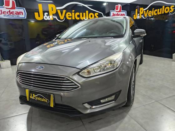 FORD FOCUS 2016