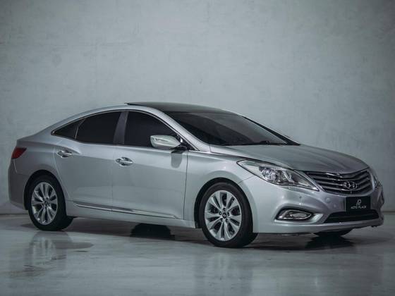 HYUNDAI AZERA 2012