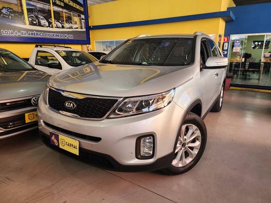KIA SORENTO 2015
