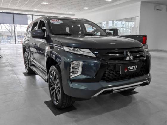 MITSUBISHI PAJERO SPORT 2024