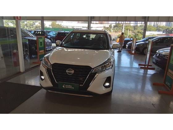 NISSAN KICKS 2024